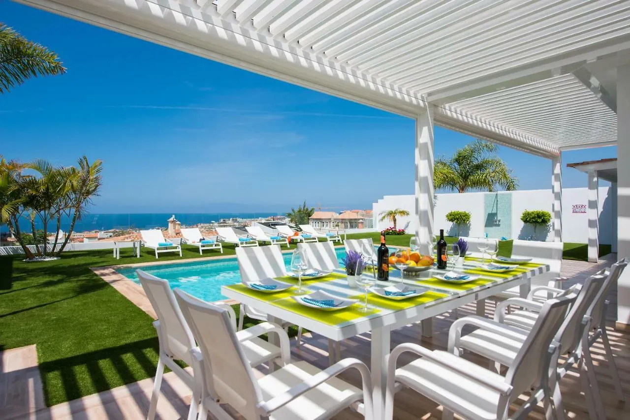 Villa Valentina Ocean View Heated Pool 아데제 0*,